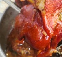Braised Pig Trotter with Crispy Skin