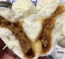 Secret Sauce Beef Dumpling