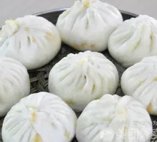Fresh Pork and Corn Bun