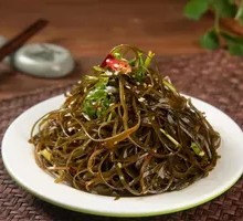 Thin seaweed strips