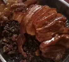 Preserved Vegetable Braised Pork