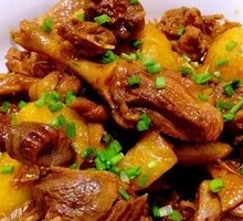 Beer-Braised Duck with Potatoes