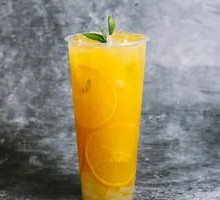 满杯鲜橙