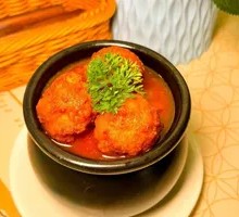 Russian-style Casserole Meatballs