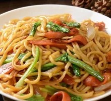Ham and Egg Fried Noodles