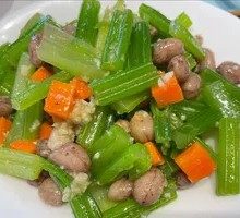 Celery with Peanut