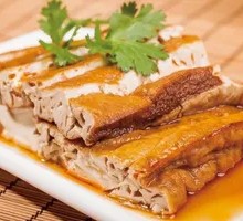 Braised Tofu in Spiced Sauce