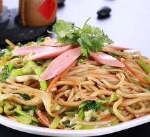 Sausage Fried Noodles