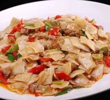 Cumin Lamb Stir-Fried Noodles