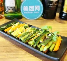 Mixed Spicy Stir-Fried Vegetable Medley with Spicy Cucumber Strips