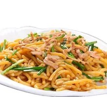 Minced Pork with Greens Stir-Fried Noodles