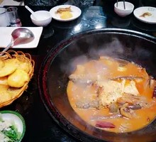 Stir-fried in Iron Pot