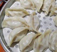 酸菜肉蒸饺