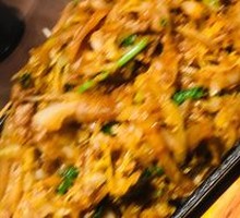 Sizzling Sour Cabbage with Pork Belly