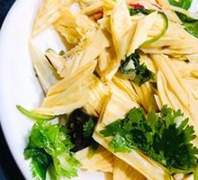 Cold-mixed Tofu Noodles