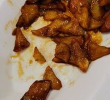 Sauce-Braised Eggplant with Small Fish