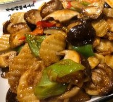 Braised Bamboo Shoots with Mushrooms