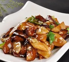 Braised Pork with Eggplant, Potato, and Pepper