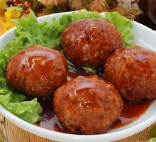 Signature Lion's Head Meatballs