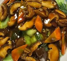 Stir-fried Mushrooms with Chinese Cabbage