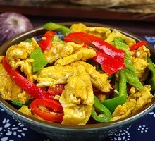Bell Pepper and Onion Stir-fried with Eggs