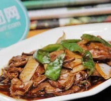Onion Stir-fried Pork Liver