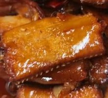 Fried Yellow Croaker with Chinese Cabbage
