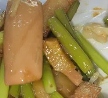Garlic Shoot and Potato Strips