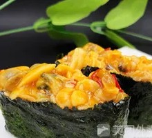 Spicy Clam Sushi