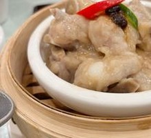 Steamed Pork Ribs with Soy Garlic Sauce