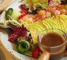 Fresh Shrimp Avocado Salad
