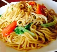 Stir-Fried Greens with Knife-Sliced Noodles