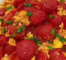 Tomato and Egg Stir-Fry