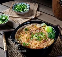 Beef and Clam Noodles