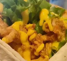 Cheesy Chicken Roll-up with Creamy Flavor