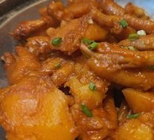 Crackling Pot-Steamed Chicken Feet