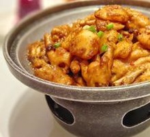 Pressure-Cooked Chicken Feet