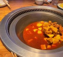 山河屯脊骨锅