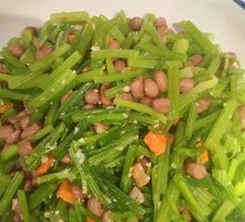 Celery and Peanut Salad