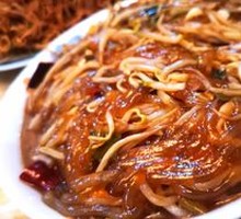 Stir-fried Bean Sprouts with Rice Noodles