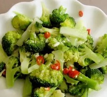 Crisp Broccoli Salad