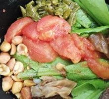 Tomato Beef Shank Noodles