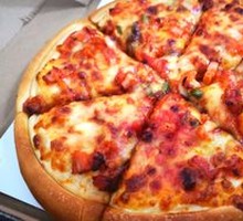 Orleans Grilled Chicken Pizza