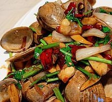 Spicy Stir-fried Clams