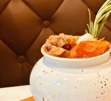 Qiu Lin Can Stewed Beef