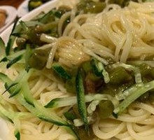 Bean and Pork Noodles