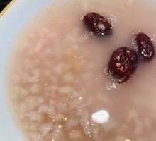 Chinese Yam and Red Date Barley Porridge