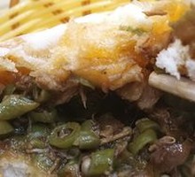 Stir-Fried String Beans with Pork Dumplings