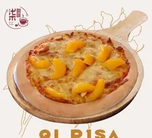 Peach Pizza