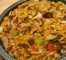Braised Pork Belly with Sour Cabbage